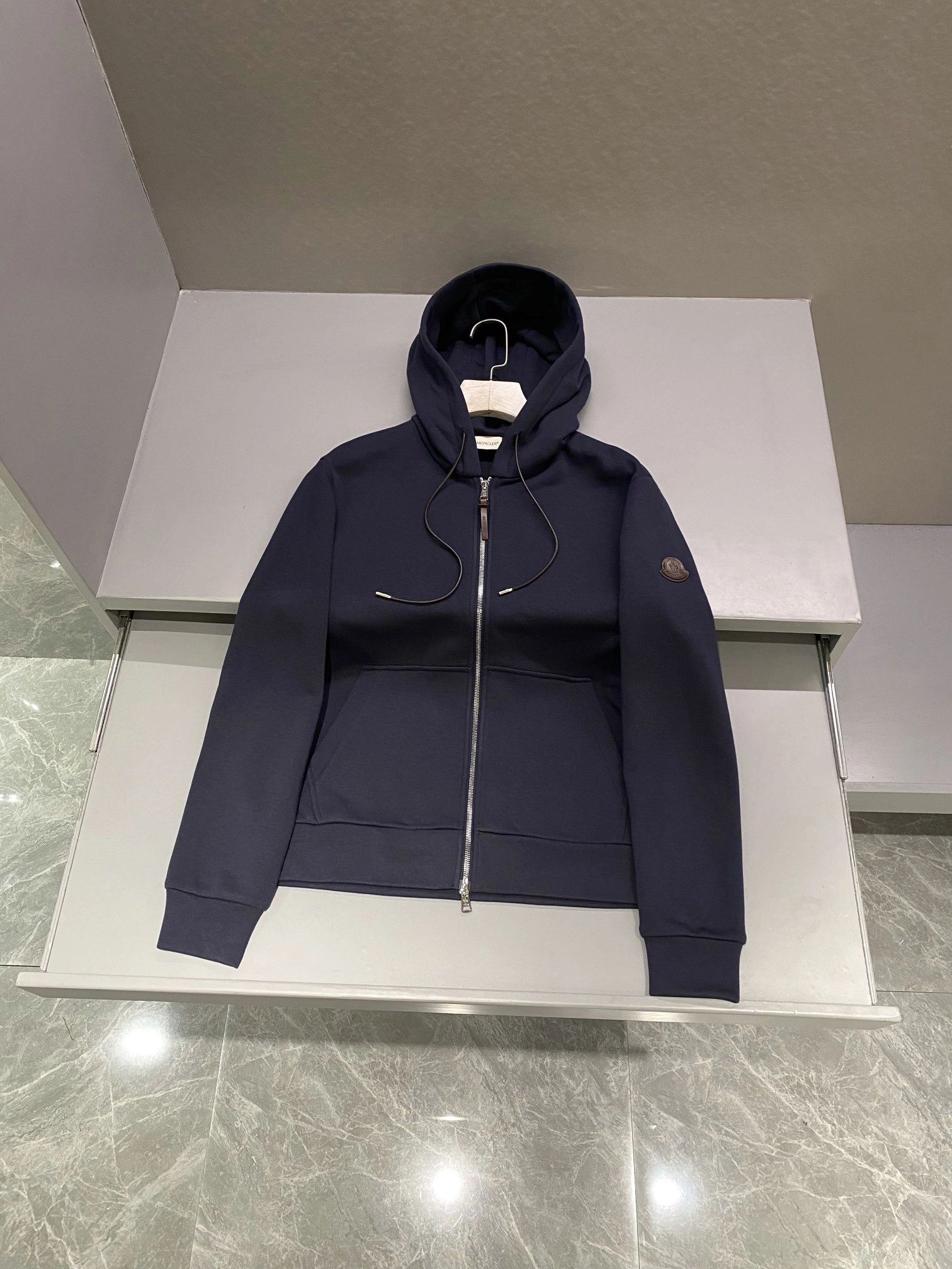 & wg.luxury-- 7o9385r oversized item:E-F361B1703